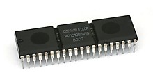 Intel 8086 — первый 16-битный микропроцессор компании Intel. Разрабатывался с весны 1976 года и выпущен 8 июня 1978 года.
